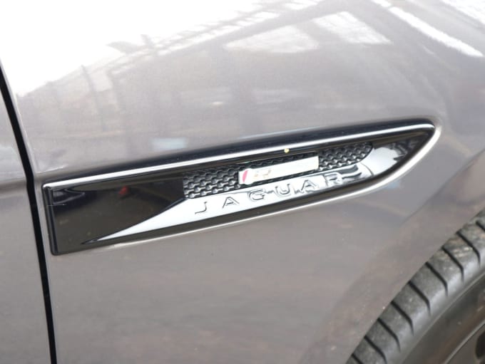 2016 Jaguar F-pace
