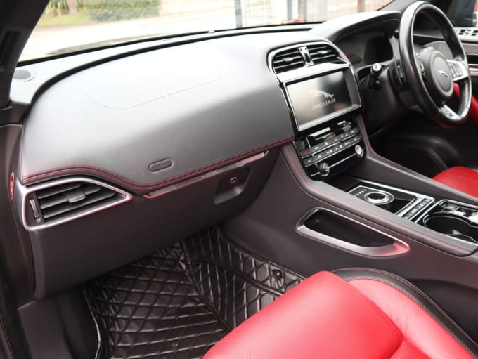 2016 Jaguar F-pace