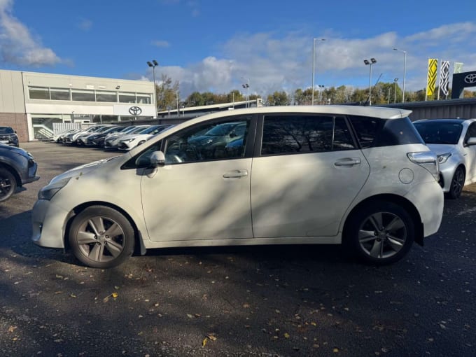 2014 Toyota Verso