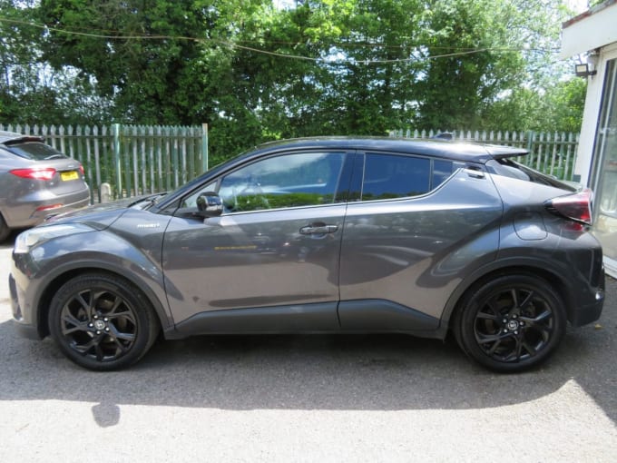 2024 Toyota Chr