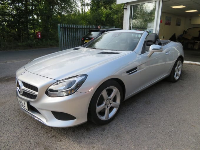 2024 Mercedes-benz Slc