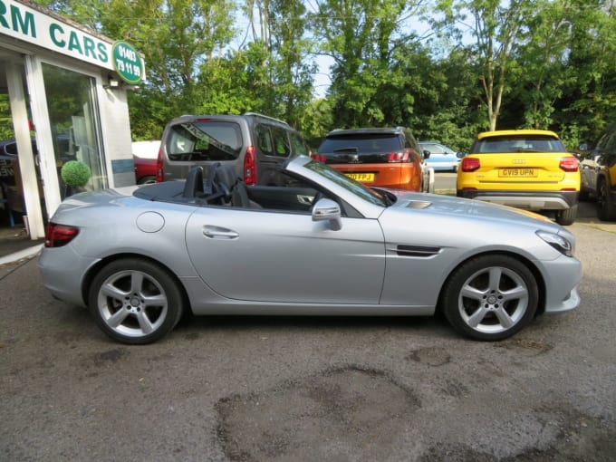 2024 Mercedes-benz Slc