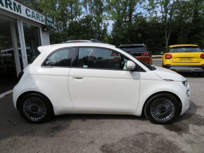 2024 Fiat 500e