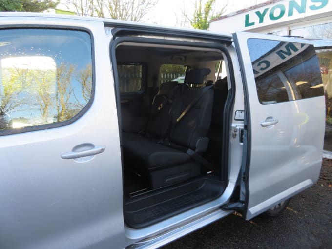 2025 Toyota Proace Verso