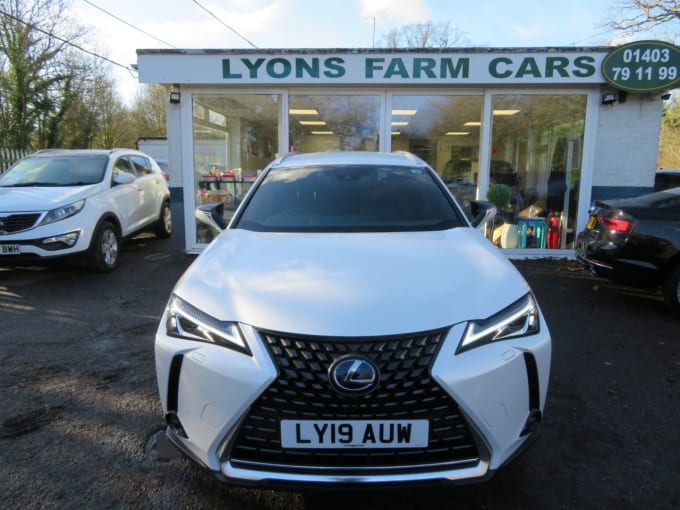 2025 Lexus Ux