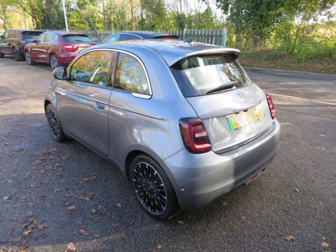 2025 Fiat 500e