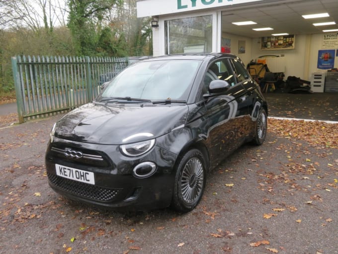 2025 Fiat 500e