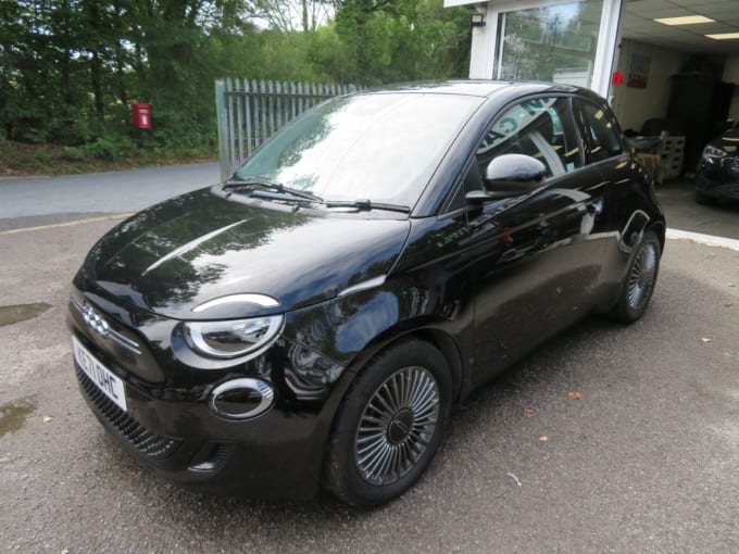 2025 Fiat 500e