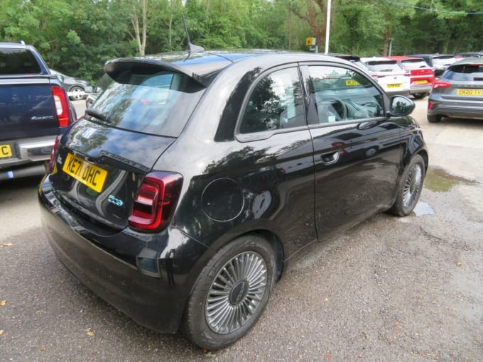 2025 Fiat 500e