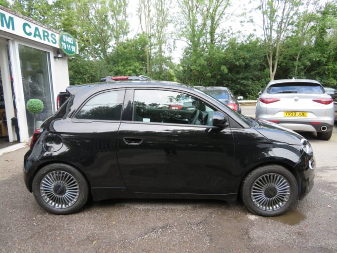 2025 Fiat 500e