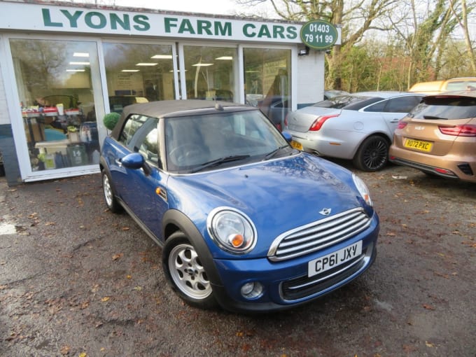 2025 Mini Convertible