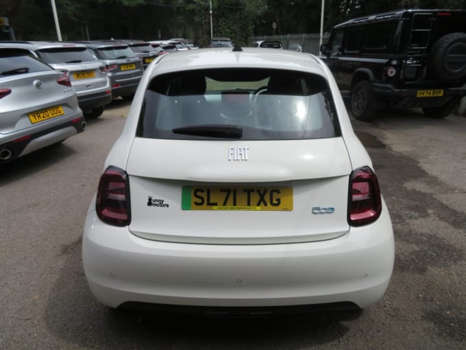 2025 Fiat 500e