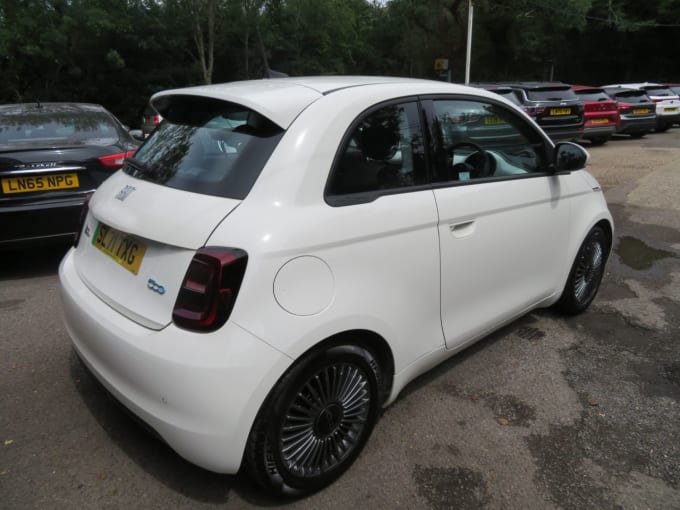 2025 Fiat 500e