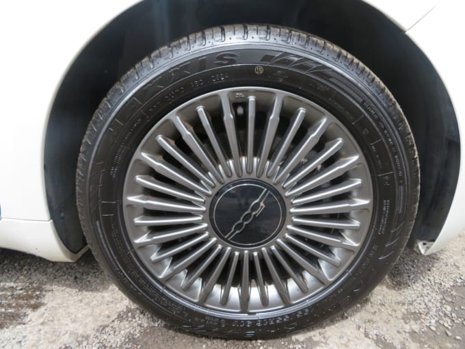 2025 Fiat 500e