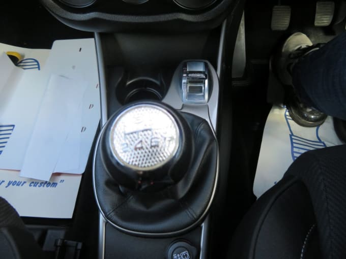 2025 Alfa Romeo Mito