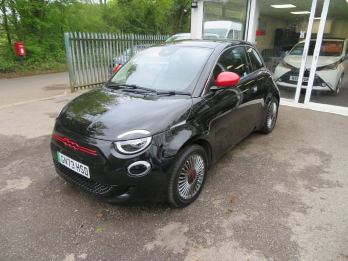 2025 Fiat 500e