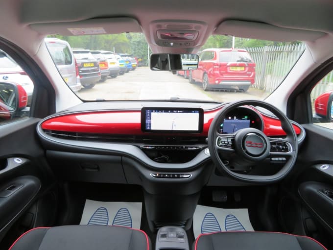 2025 Fiat 500e