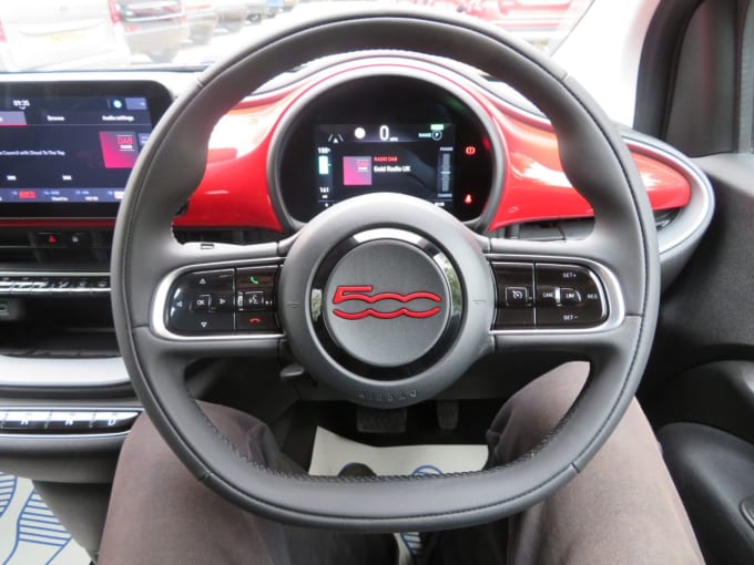 2025 Fiat 500e