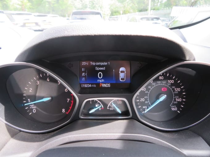 2025 Ford Kuga