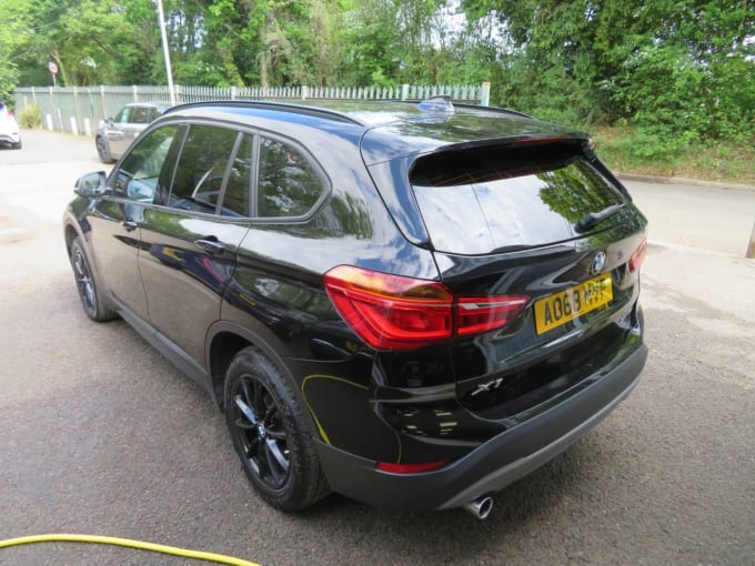 2025 BMW X1