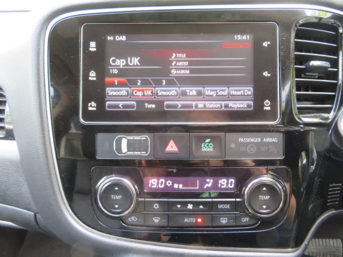 2025 Mitsubishi Outlander