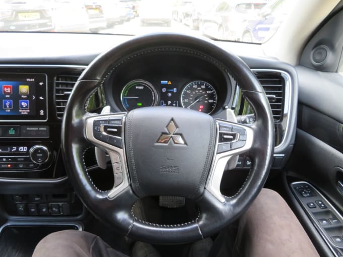 2025 Mitsubishi Outlander