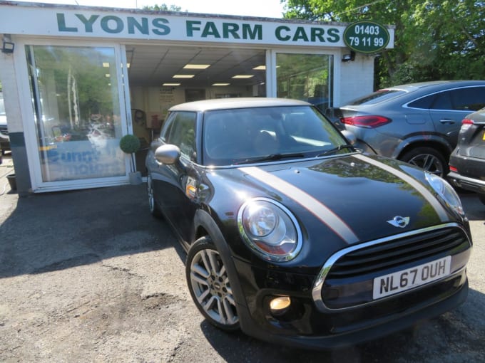 2025 Mini Hatch