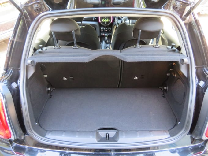 2025 Mini Hatch