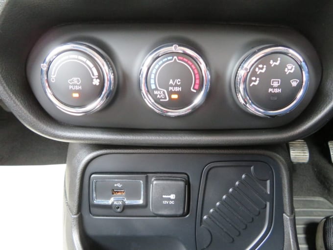 2025 Jeep Renegade