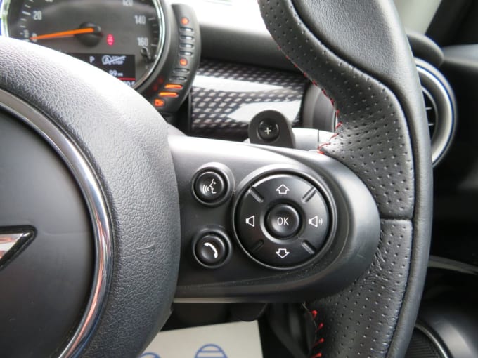 2025 Mini Hatch