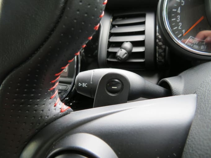 2025 Mini Hatch