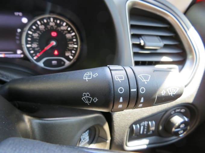 2025 Jeep Renegade
