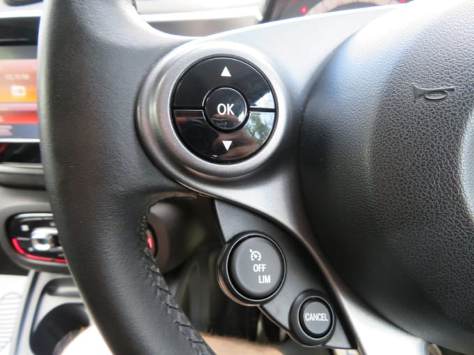 2025 Smart Forfour