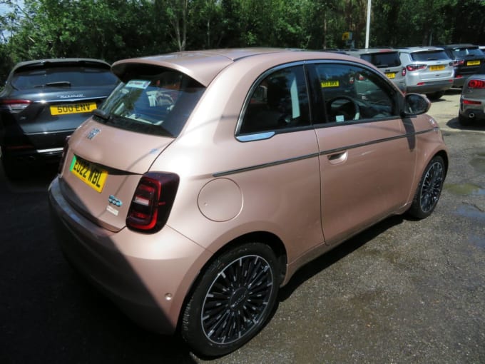 2025 Fiat 500e