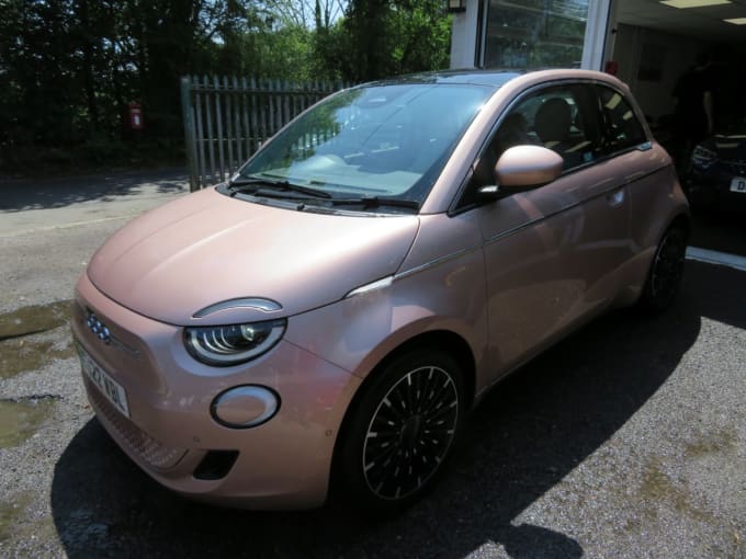 2025 Fiat 500e