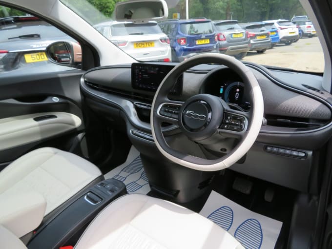 2025 Fiat 500e