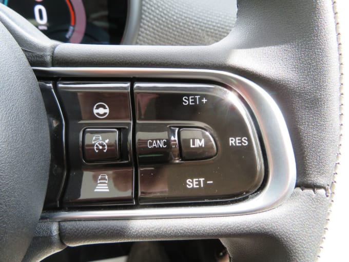 2025 Fiat 500e