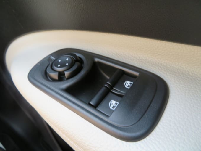 2025 Fiat 500e
