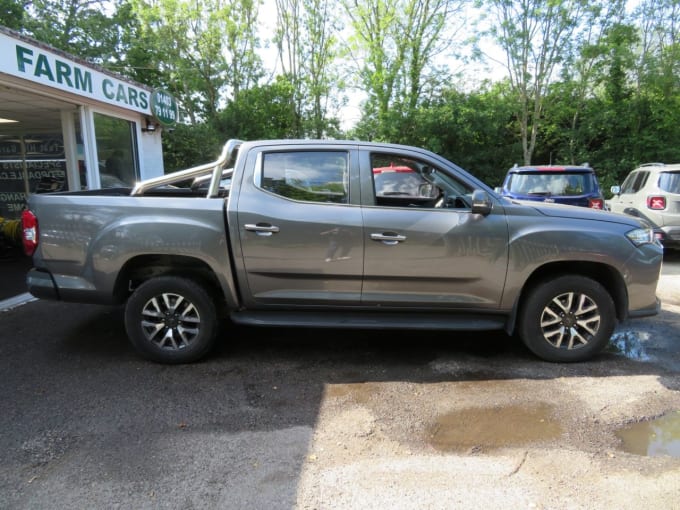 2025 Maxus T90ev