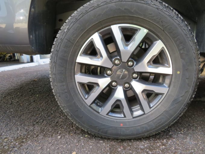 2025 Maxus T90ev