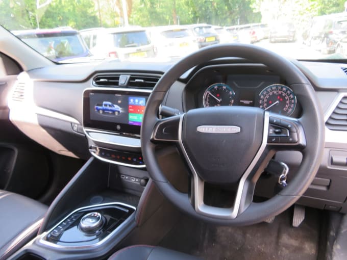 2025 Maxus T90ev