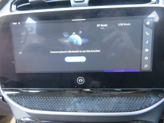 2025 Maxus T90ev