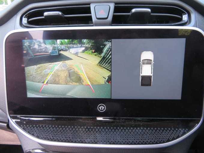 2025 Maxus T90ev