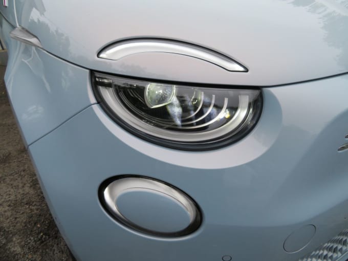 2025 Fiat 500e