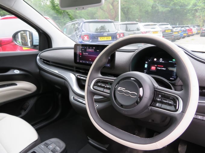 2025 Fiat 500e