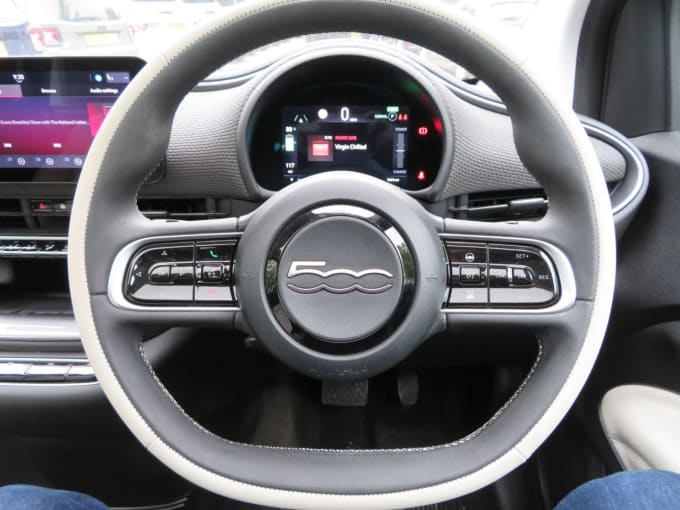 2025 Fiat 500e