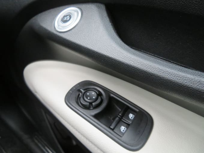 2025 Fiat 500e