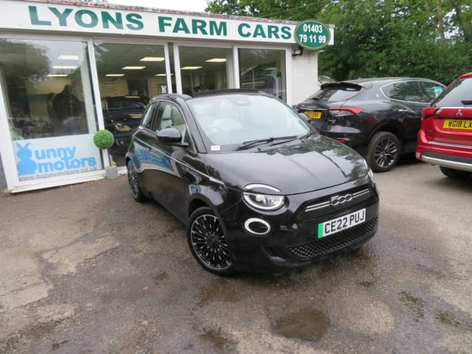 2025 Fiat 500e C