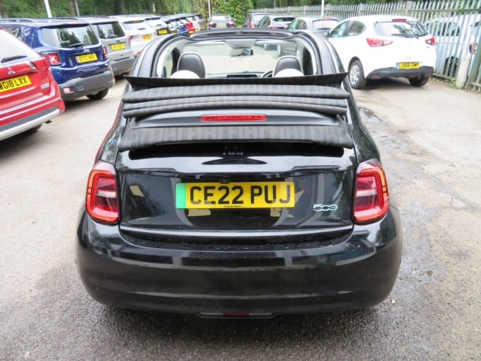 2025 Fiat 500e C