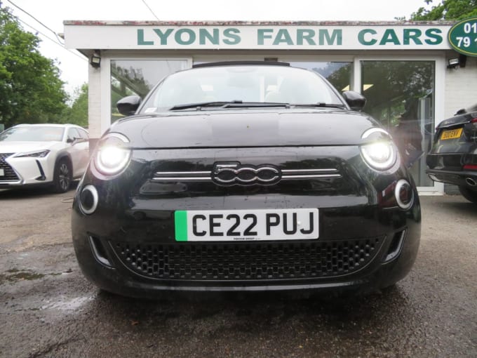 2025 Fiat 500e C